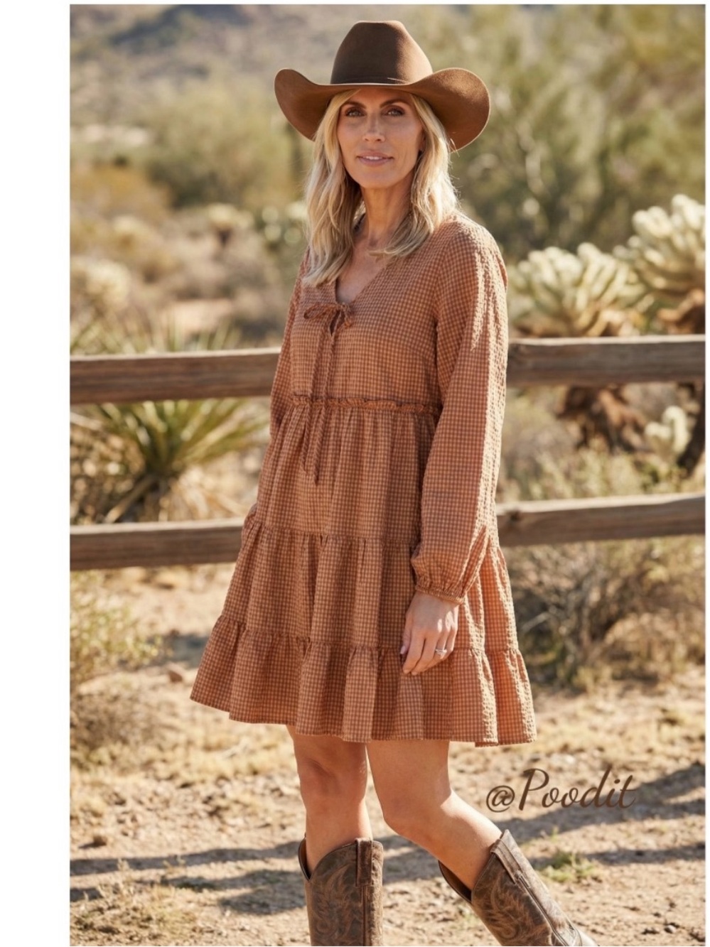 Peach love California adorable tier mini dress Med and large NWOT
